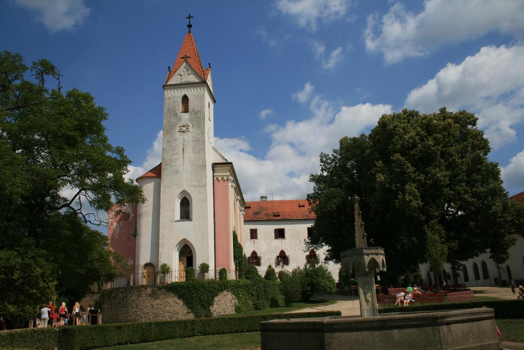 Vranov Lodge